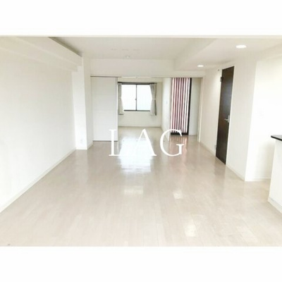 【居間・リビング】 | 与野パークスクエア | 洋室のお部屋です。