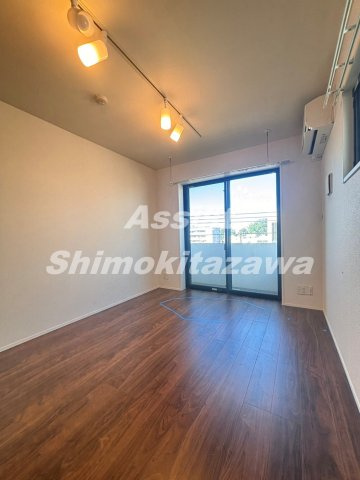 ＧｒａｎＤｕｏ　Ｓｈｉｍｏｋｉｔａｚａｗａ　ＶＩＩの居間・リビング