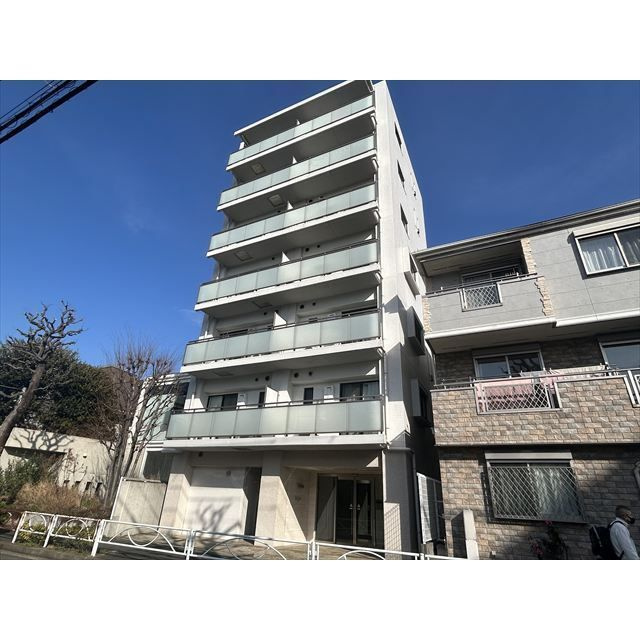 ベルファース駒場の外観