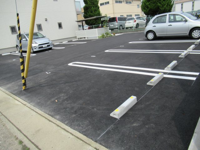 アウローラシエルの駐車場