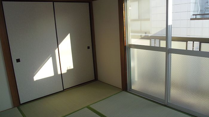 メゾン宮坂の寝室