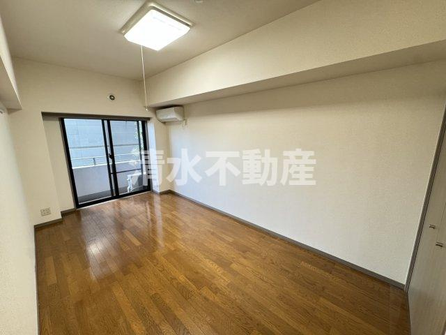 桜台駅5分マンションの居間・リビング|画像は別部屋の参考写真となります。