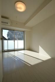 ダイヤモンドタワー西小山の居間・リビング