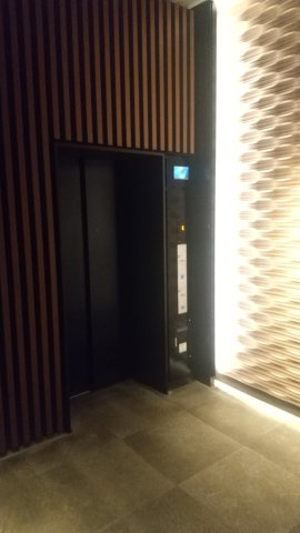川崎市中原区新丸子町の賃貸マンションのロビー