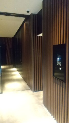 川崎市中原区新丸子町の賃貸マンションのロビー
