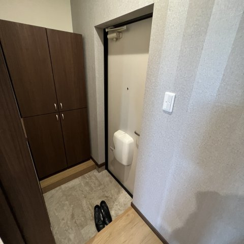 リアンハイム中央の玄関