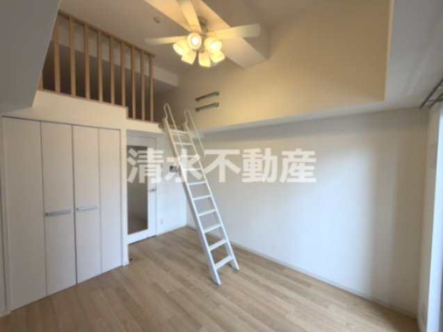 練馬駅徒歩3分マンションの内装|画像は別部屋の参考写真となります