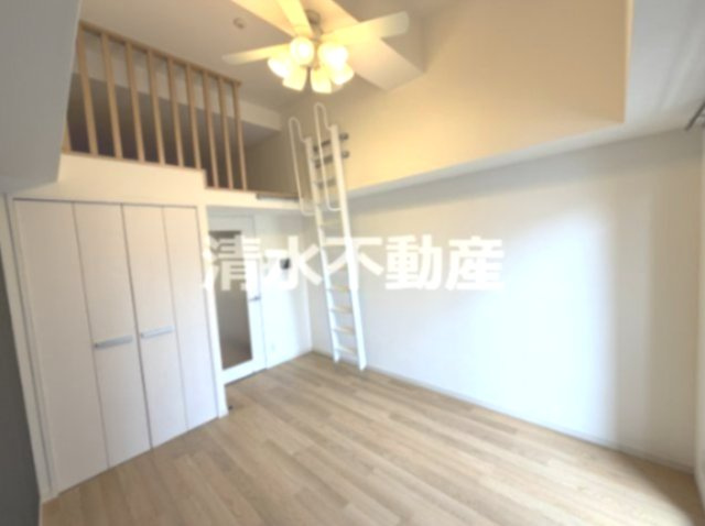 練馬駅徒歩3分マンションの寝室|画像は別部屋の参考写真となります