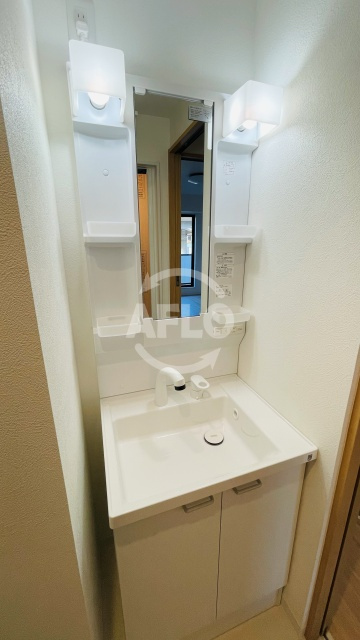 テラ我孫子町の独立洗面台|テラ我孫子町　独立洗面台