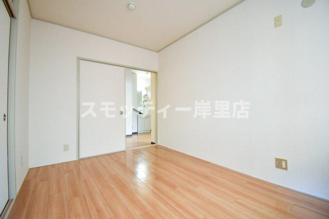 エクセレント川辺の居間・リビング