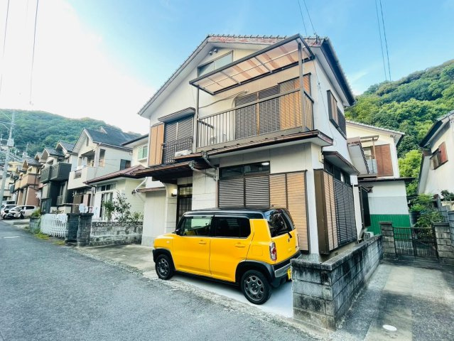 金堀町貸家の外観