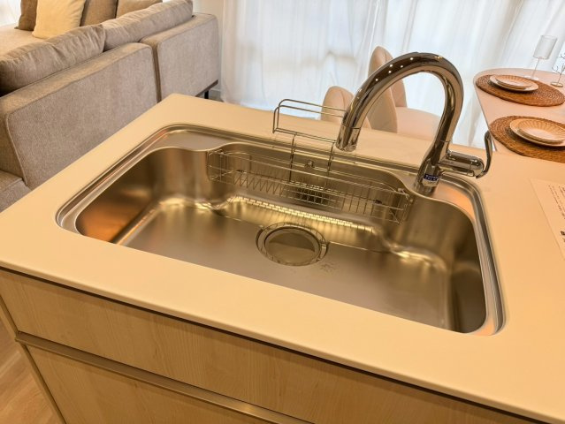 ーアルファシティ社ノ木ー3LDKー中古マンション　【門司区　中古マンション】のキッチン|キッチン水栓はタカギのタッチレスです♪【門司区　中古マンション】