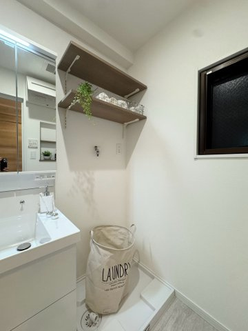 ーアルファシティ社ノ木ー3LDKー中古マンション　【門司区　中古マンション】の脱衣所|洗面脱衣所も収納が充実しています♪【門司区　中古マンション】