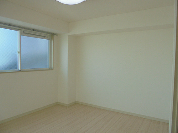 神戸市東灘区住吉南町５丁目の賃貸マンションの居間・リビング