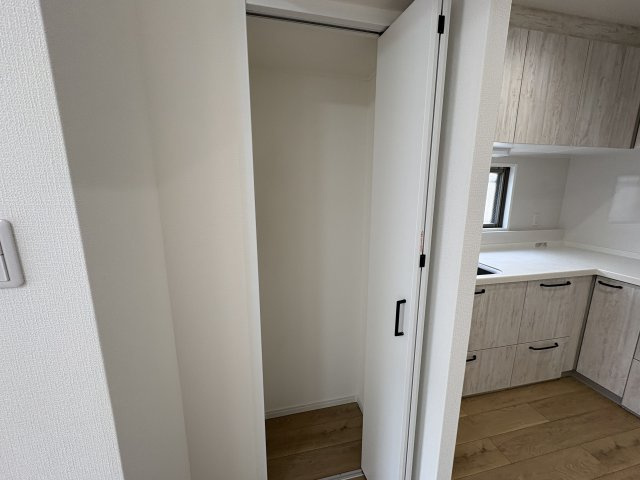 ロータリー上町の収納
