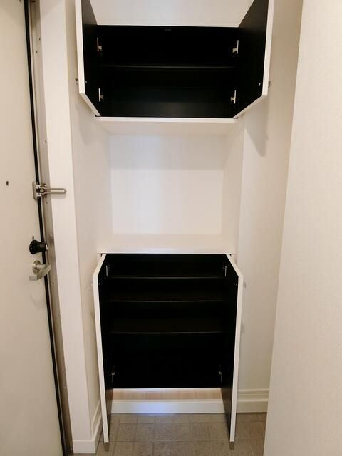 フォルムfの玄関
