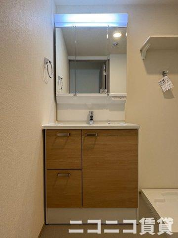 【独立洗面台】 | ハーモニーテラス中川Ⅴ | 別号室イメージの為、現状を優先致します。