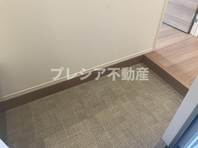 チェーン・パレス上甲子園の玄関
