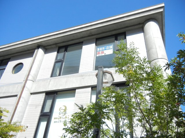 メリーヒル中山五月台の外観