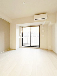 【居間・リビング】 | バウスフラッツ日本橋馬喰町 | 洋室のお部屋です。