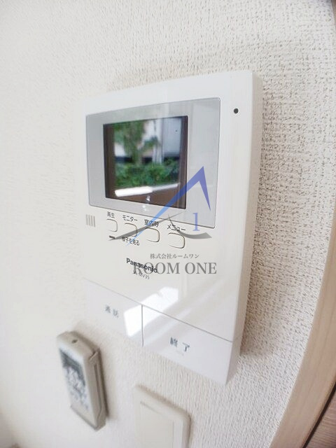 フォンテーヌのセキュリティ|モニター付きインターホンです。