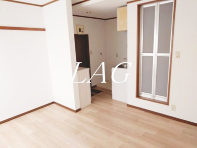 【居間・リビング】 | メゾン弥生 | 洋室のお部屋です。