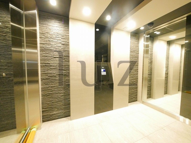 ガーラステーション横浜保土ケ谷のエントランス