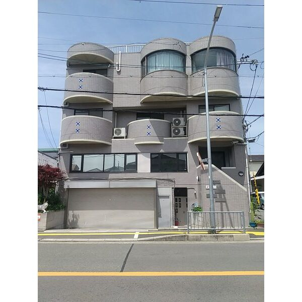 池田市天神１丁目の店舗事務所