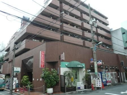 歌舞伎町ダイヤモンドパレスの外観
