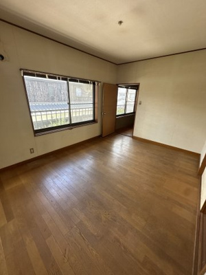 【洋室】 | 豊富町一戸建 | 落ち着いた色調の洋室です