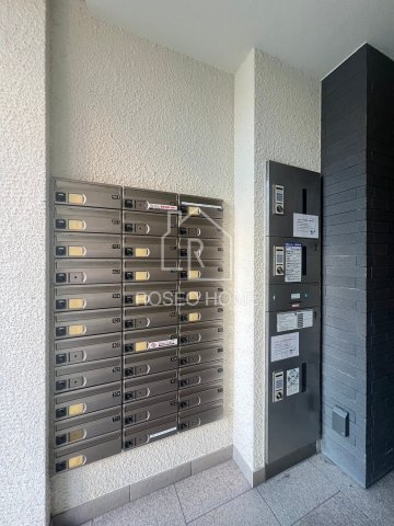 マジェスティ天満橋のエントランス