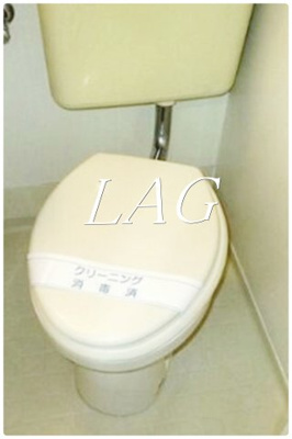 【トイレ】 | ファミールちはや | トイレです。