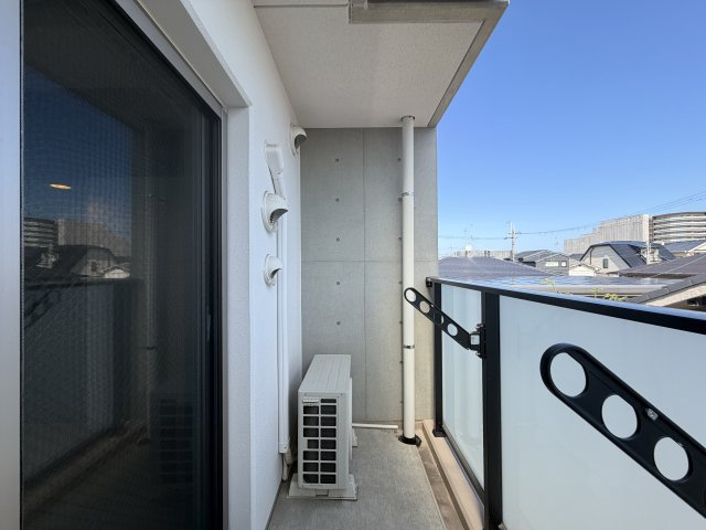 エスタジオ塚口のバルコニー