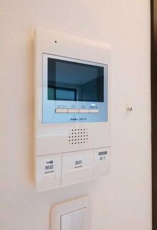 アステラホーム三軒茶屋South　南向き　ネット無料　築浅のセキュリティ