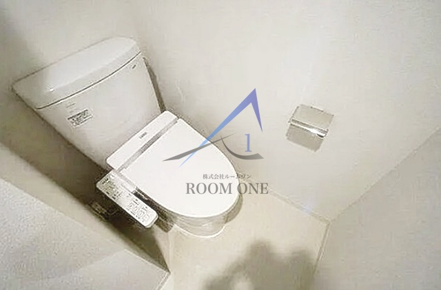 アルマドーラ王子のトイレ|トイレです。