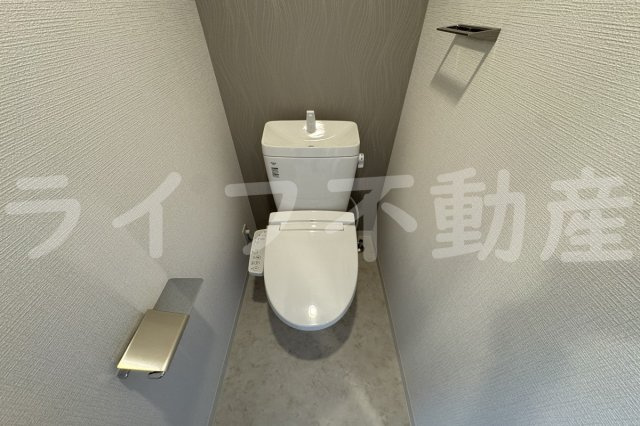 CREST TAPP 大阪EASTのトイレ|落ち着いたトイレです