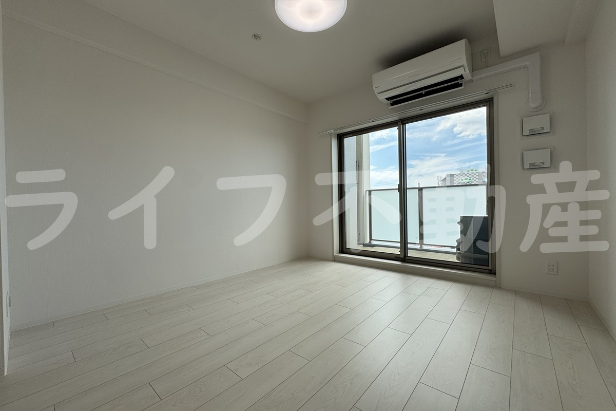 CREST TAPP 大阪EASTの内装|中はこのようになっています