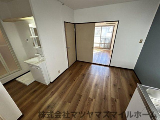 【居間・リビング】 | 扇町ハイツ