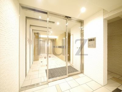 ビーチェ横浜のロビー