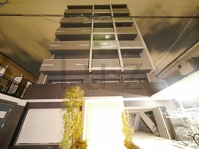 ビーチェ横浜の外観