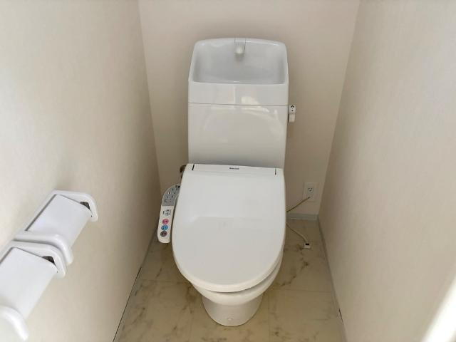 アンベリール・ヴィラⅡのトイレ|シンプルで使いやすいトイレです