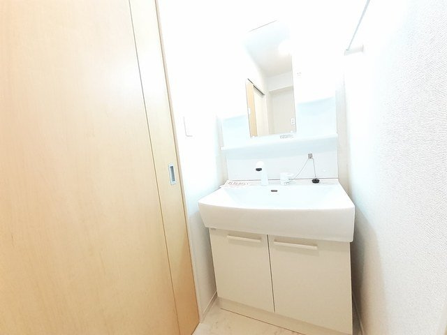 【洗面所】 | グローヴ　イーケー | 忙しい朝には欠かせない洗面所です