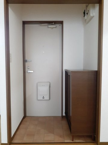 【玄関】 | ニューシティーさかえ | きれいな玄関です