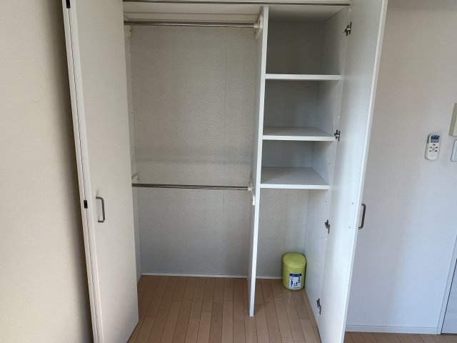 メゾン　イーハトーブの収納