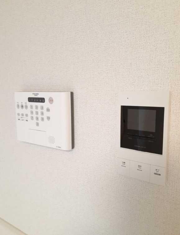 リヴェール桜新町　敷金0　ペット相談　築浅のセキュリティ