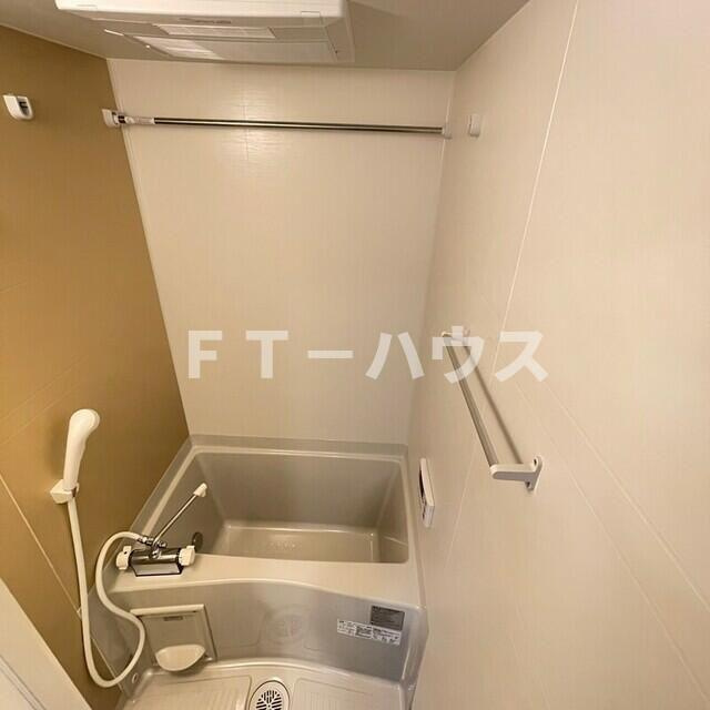 ＭＥＬＤＩＡ八千代台北１丁目Ｂの浴室