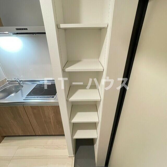 ＭＥＬＤＩＡ八千代台北１丁目Ｂの収納