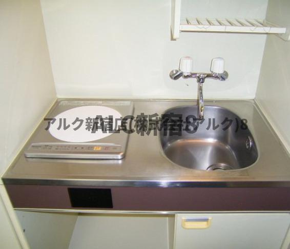 ライオンズマンション千駄ヶ谷第２のキッチン|別部屋参照