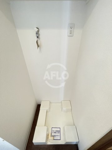 HRフロントリーガル難波WESTの設備|HRフロントリーガル難波WEST　洗濯機置き場