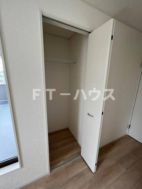 クレイドルガーデン八千代市麦丸第２　３号棟の収納